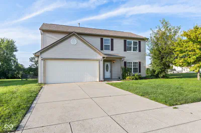 11836 Valley Creek North Drive, Indianapolis - 3