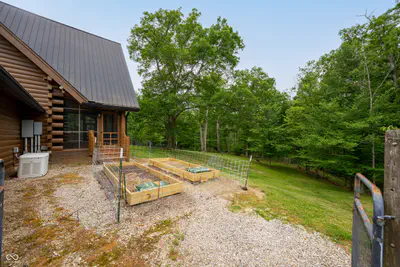 8160 State Road 135, Freetown - 44