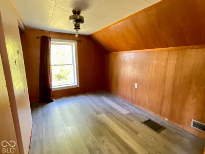 317 Center Street, Worthington - 23