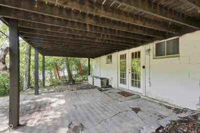 8671 Kinman Drive, Nineveh - 26