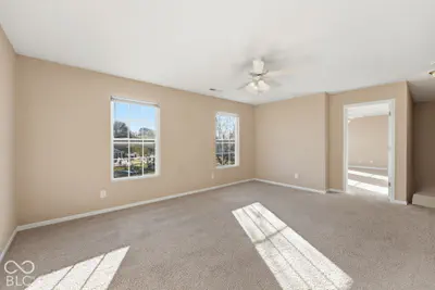 11398 N Meadowbend Way, Monrovia - 4