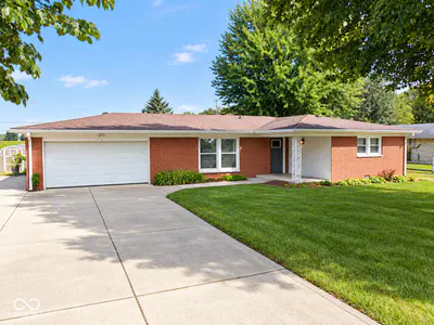 2714 Woodside Drive, Mooresville