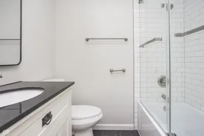 10461 Woodlawn Drive, Carmel - 33