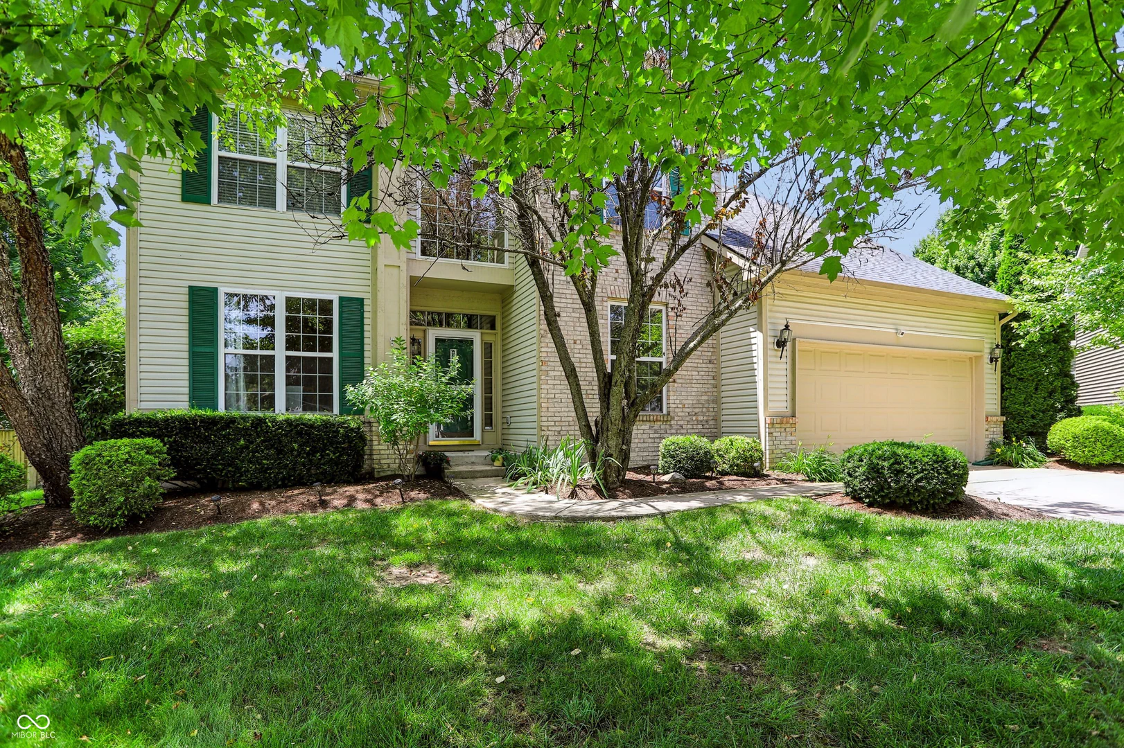 11810 Queenwood Court, Fishers