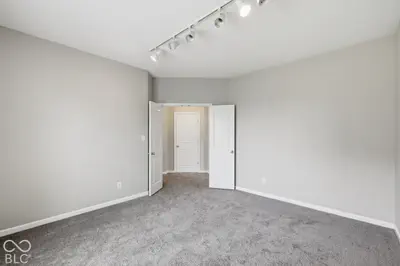 8110 Eskerban Drive, Avon - 34