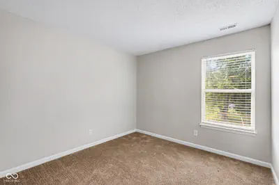 16683 Lowell Drive, Noblesville - 17