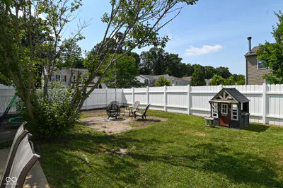 8468 Ash Grove Drive, Indianapolis - 10