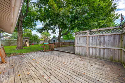 300 E Ohio Street, Trafalgar - 53