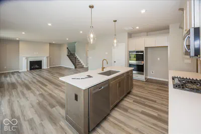 6434 Stone Side Drive, Plainfield - 12