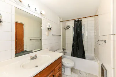 612 Hawthorne Avenue, Anderson - 25