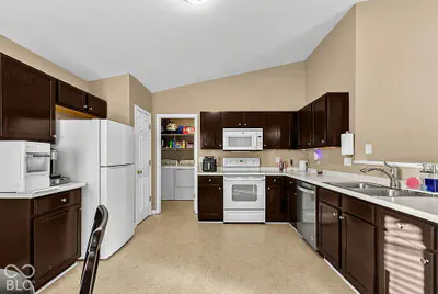 18984 Prairie Crossing Drive, Noblesville - 12