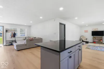 2814 Walnut Drive, Greenfield - 11