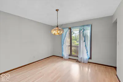 400 E Greyhound Pass, Carmel - 12