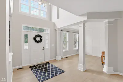 8838 Pin Oak Drive, Zionsville - 6