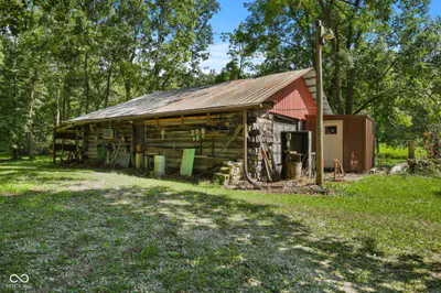 1222 WPA Road, Mitchell - 37
