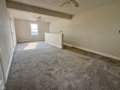 3905 900, Thorntown - 20