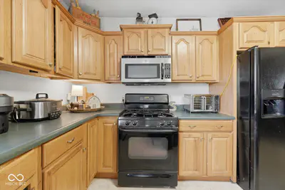5236 900, Carthage - 5