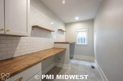 1530 S East Street, Indianapolis - 12