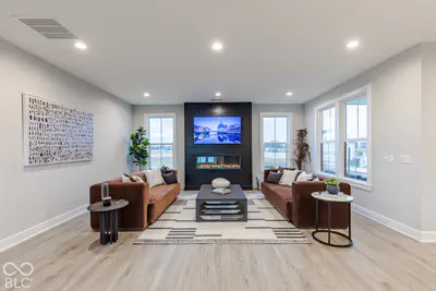 9061 Naples Way, Plainfield - 3