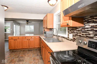 529 Maple Lane, Brownsburg - 11