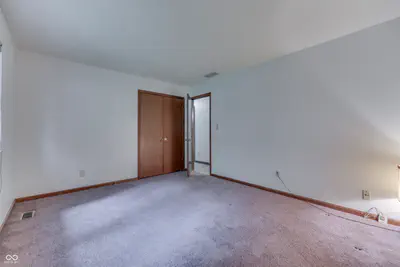 703 Hillcrest Drive, Greenwood - 33