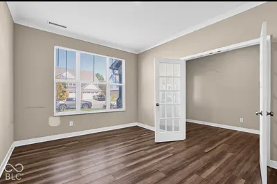 929 Garrison Drive, Greenwood - 13