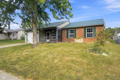 4865 Hunters Run, Columbus - 2