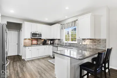 12391 Brandamore Lane, Fishers - 17