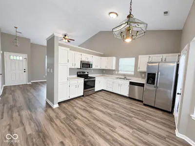 12915 Longleaf Lane, Fishers - 4