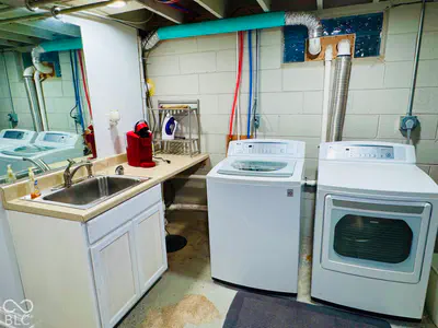 450 Valley Lane, Greenwood - 44