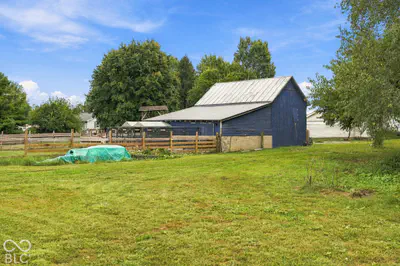 610 5th Street, Burlington - 29