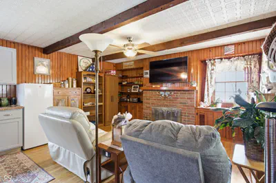 139 Main Street, Centerville - 17