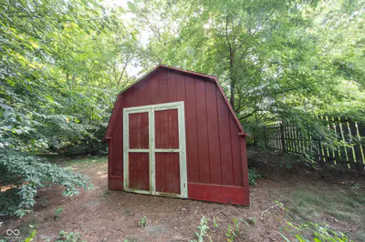 111 Abner Creek Parkway, Avon - 38