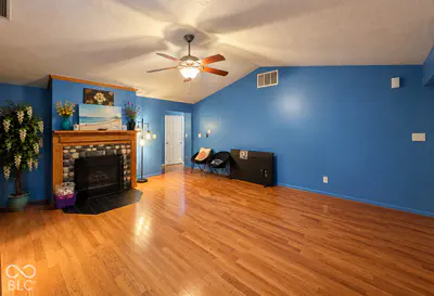 8830 Summer Walk Drive, Indianapolis - 6