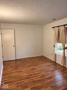 1632 Queensbridge Square, Indianapolis - 11