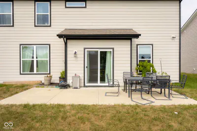 5717 Lauren Lane, Columbus - 64