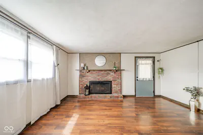 1375 E 240 N, Anderson - 23