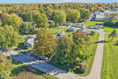 312 S Academy Avenue, Spiceland - 41
