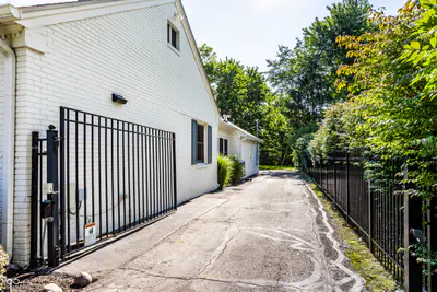 7265 Illinois Street, Indianapolis - 43