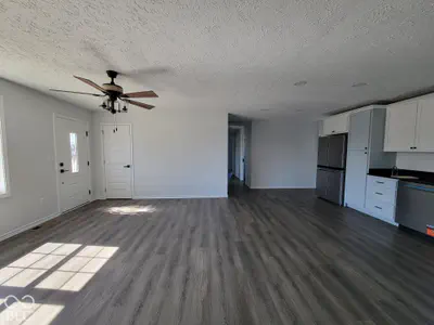 805 Holiday Drive, Seymour - 6