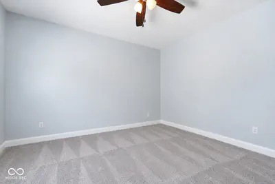 209 Buckingham Road, Yorktown - 33