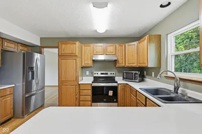 6551 Calla Lily Drive, Indianapolis - 30