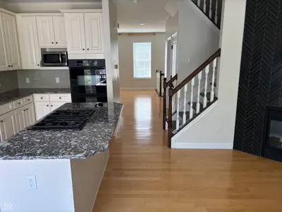 368 Firehouse Place, Indianapolis - 12