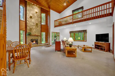 7620 Hall Road, Monrovia - 37