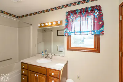 7165 Base Road, North Vernon - 18