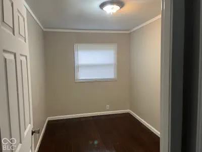2326 N Kessler Boulevard N, Indianapolis - 4