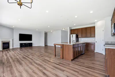5218 Sweetwater Drive, Noblesville - 13