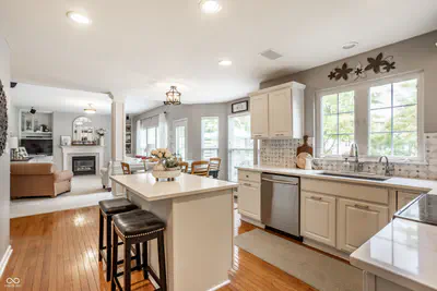12464 Gladecrest Drive, Carmel - 15
