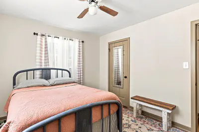 61 Cecil Avenue, Indianapolis - 17