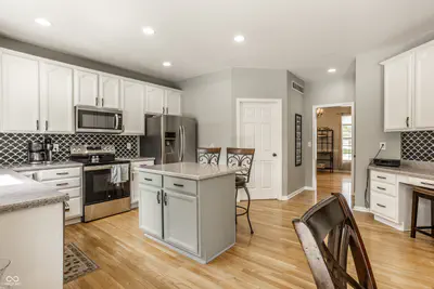 14623 Francis Court, Westfield - 15